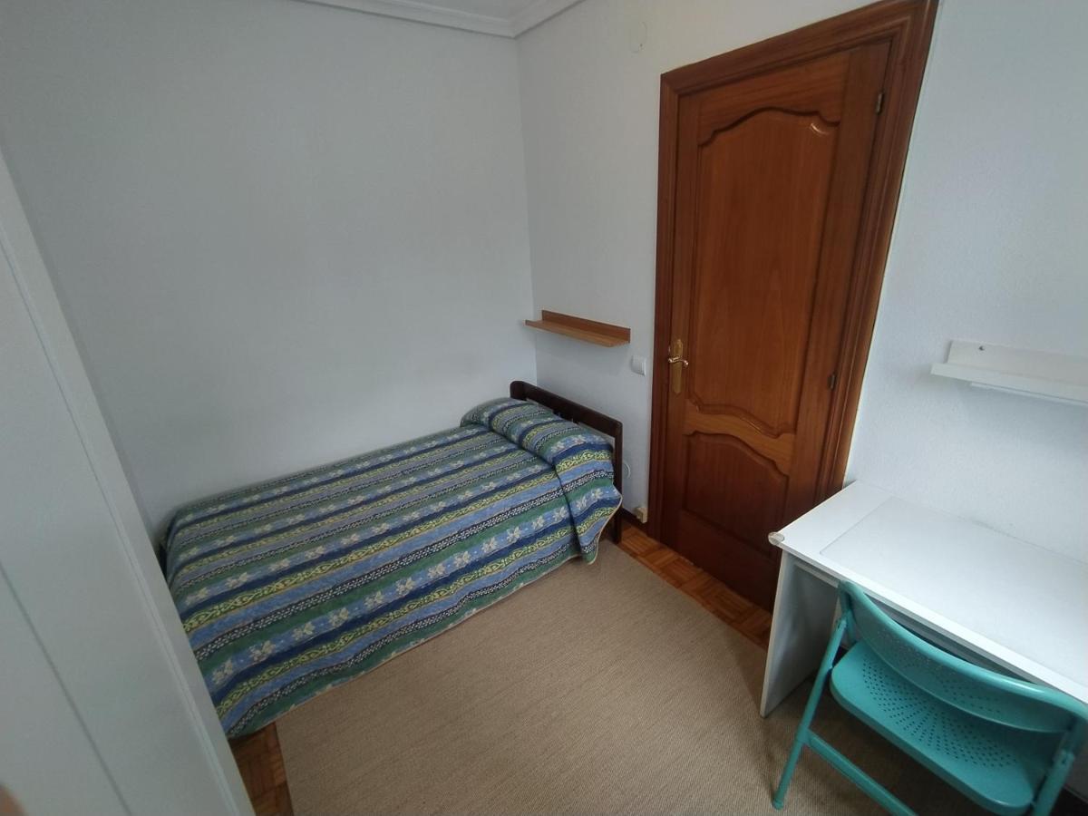 Apartamento Cerca De Las Playas Y Centro سانتاندر المظهر الخارجي الصورة